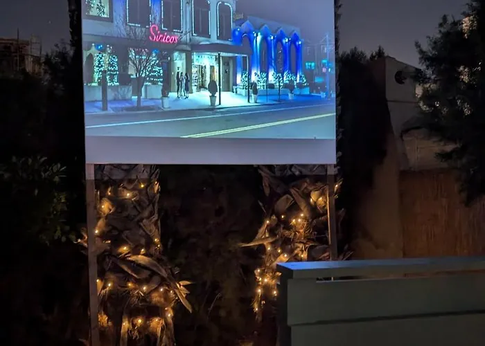 Under The Palms Πανσιόν 3*