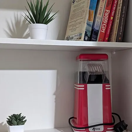 Under The Palms 3* ניקוסיה